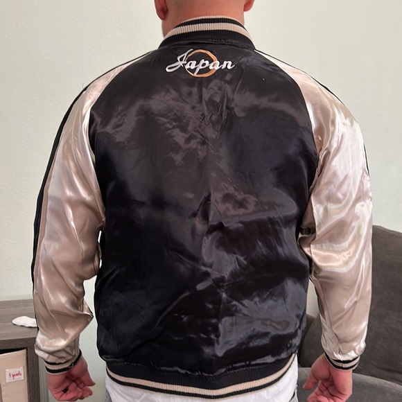 Embroidered jacket reversible. Large. NWOT - Picture 8 of 10